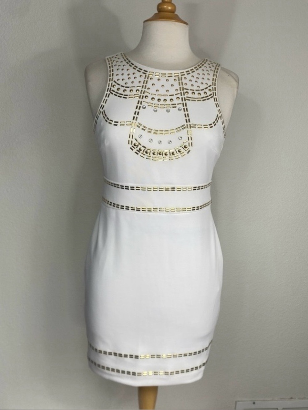 Thalia Sodi Womens Cream Gold Studded Sheath Dress Size Small Party Glam Mobwife